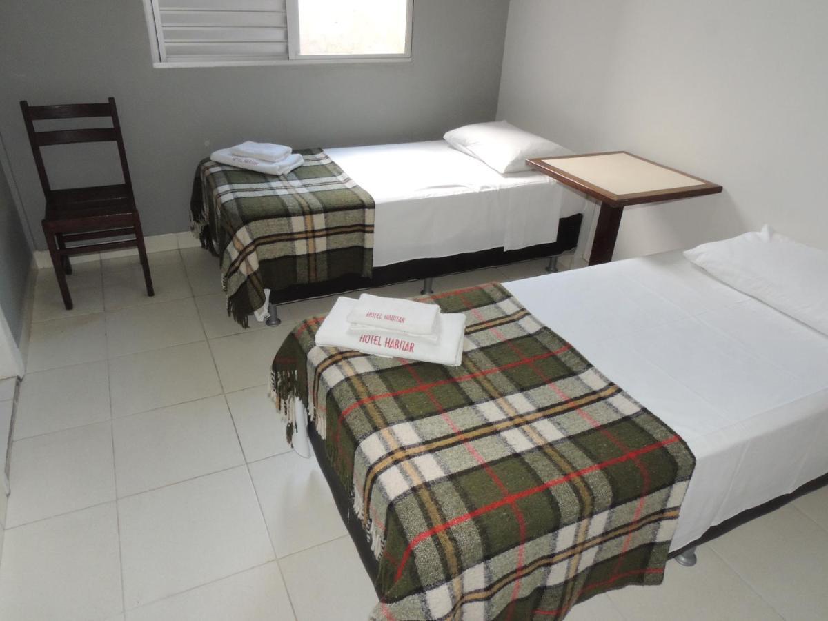 Economy 888 - Proximo A Praca Da Estacao E Rodoviaria Hotel