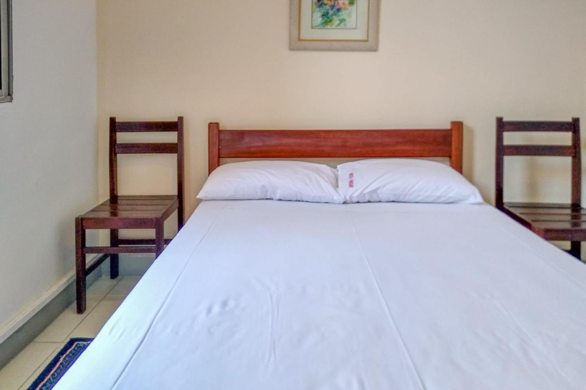 Economy 888 - Proximo A Praca Da Estacao E Rodoviaria Hotel